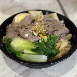 Beef brisket dry noodle