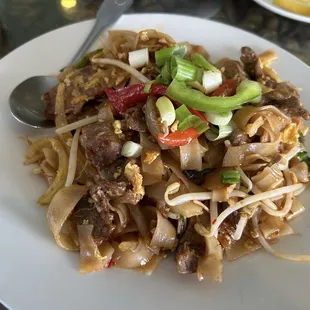Spicy Thai Basil Beef Noodles