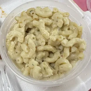 Smoked Gouda Mac and cheese