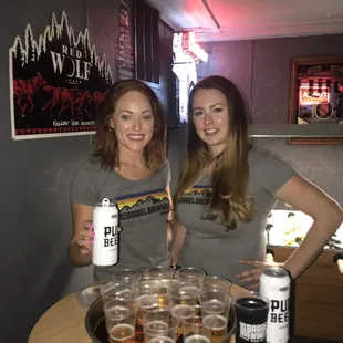 Anna &amp; Miranda doing a Laager Beer tasting!