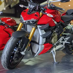 Streetfighters, Supersports, Superbikes, oh my!