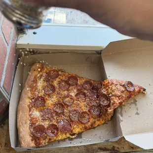 Classic pepperoni slice