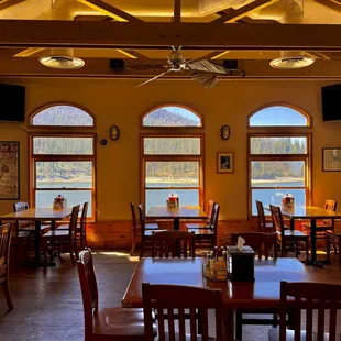 Bar &amp; Grill upstairs