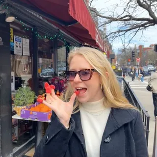 Laura P.
