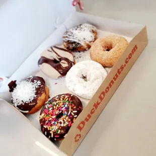 A box of yunminess