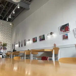 tables and chairs in a coffee shop