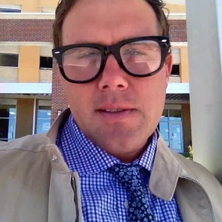 Jason Y.