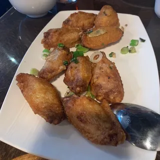 Salt and Pepper Chicken Wings
