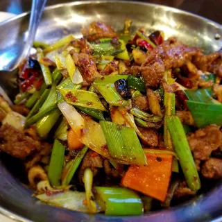 Beef Hot and Spicy Dried Pot