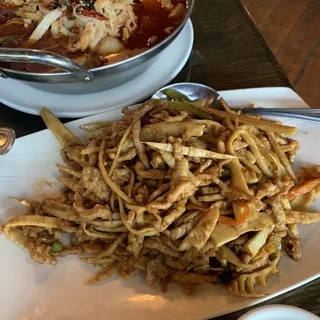 Intestines and Tripe in Hot Sauce