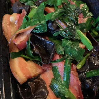 Smoked Pork Belly with Leek