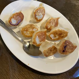 Pork and Vegetable Pot Stickers