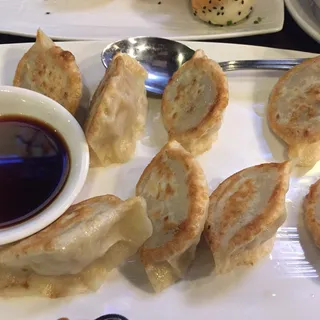 Vegetable Pot Stickers