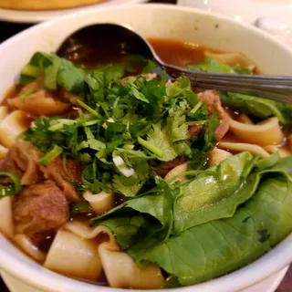 Braised Beef Noodle Soup