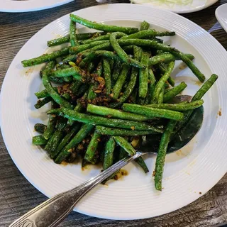 Sauteed String Bean with Ground Pork and Dry Shrimp