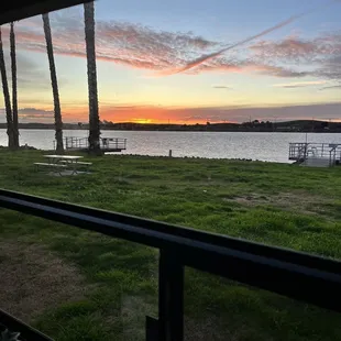 The views are beautiful! The Resort/RV Park is well maintained, kept clean and accessible to the Coast or The Sierra's.