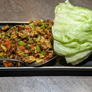 Minced duck with lettuce wraps.