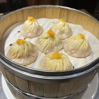 Crab Meat and Pork Soup Dumpling