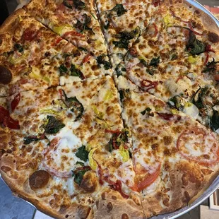KILLER THIN CRUST, HAND TOSSED PIZZAS