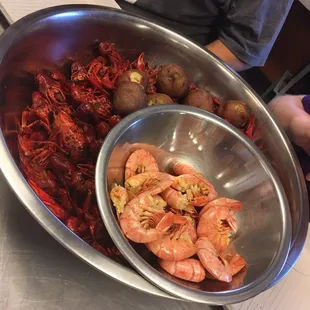 Crawfish, potatoes and Royal Red Shrimp