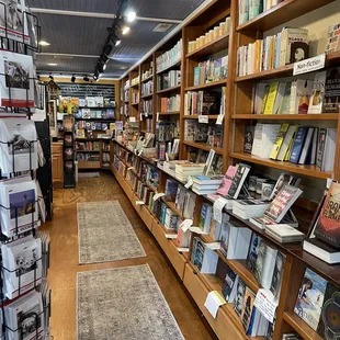 Books and books and books. Actually, an impressive array of &quot;beach reading&quot; titles. A cool browsing spot with a specialty latte in hand.