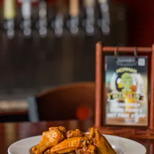 chicken wings and fried chicken, food