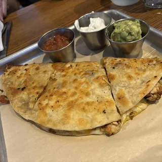 Quesadilla with Chicken & Cheese