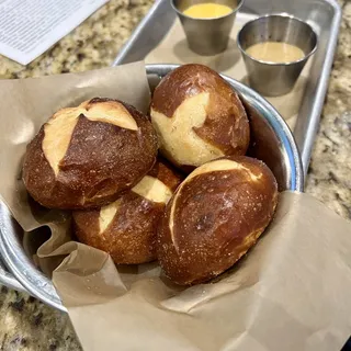 Pretzel Bread