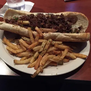 Philly Cheesesteak Supreme Sub