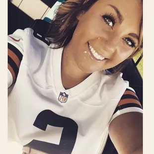 Ms Morgan - bartender, Browns fan