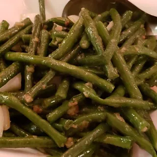 Long Green Beans with Garlic