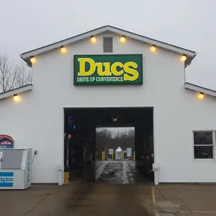 DUCS Drive Up Convenience Store