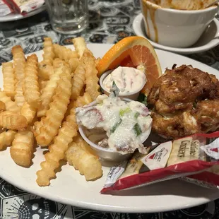 Crab cake and fries