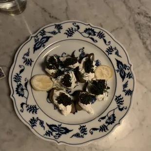 potatoes w caviar