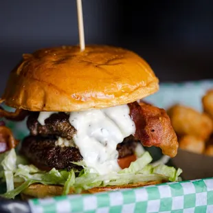 Dudley’s Sport And Ale