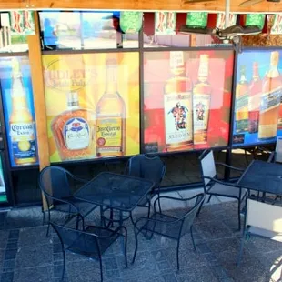 Dudley&apos;s Spacious Patio