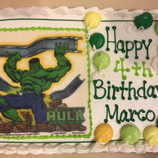 a hulk birthday cake