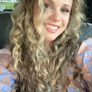 Erin L.