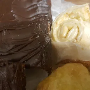 Infamous Brownies, Amazing