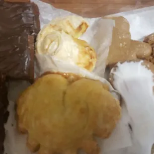 Bear Claw n Lemon Cream Cheese Pastry