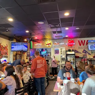 diners and diners in a restaurant