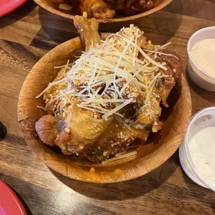 Garlic parmesan Wings (6)
