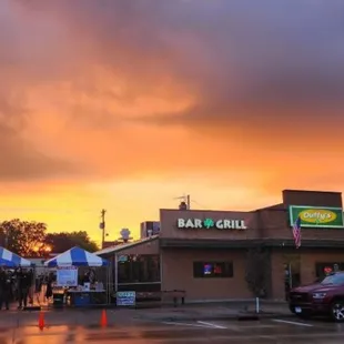 Duffy's Bar and Grill prides itself on being a place for everybody. Come in today for some great food!