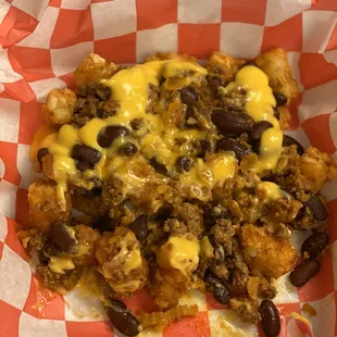 Chili cheese tater tots