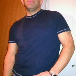 Edgar R.