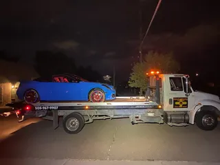 Valadez Towing & Recovery