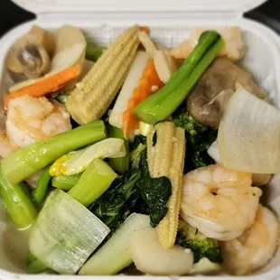 Shrimp with mixed vegetables $15.25...