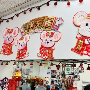 Wall decor