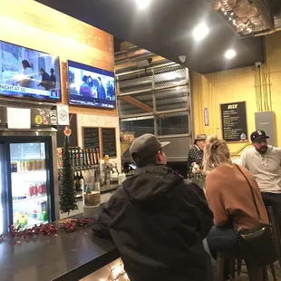 Locals hanging at the bar top!