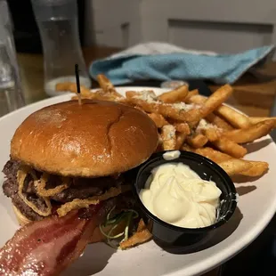food, burgers